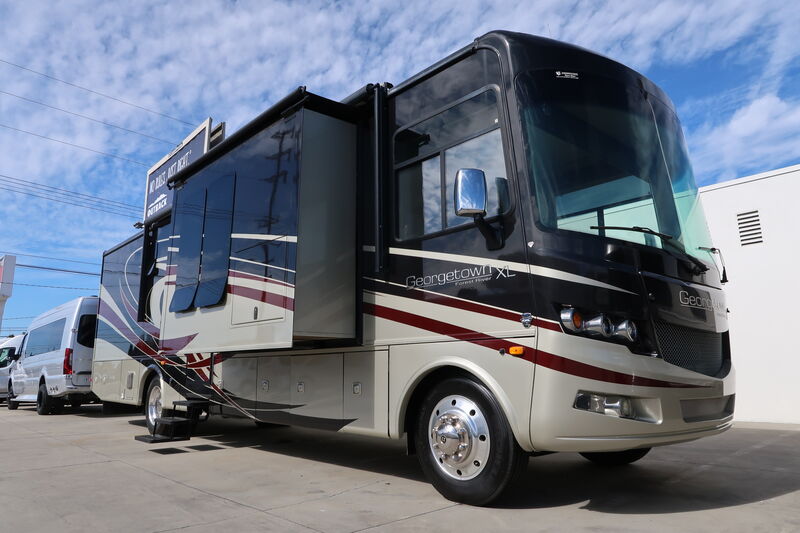 2016 Forest River Georgetown XL 378TS--ON SALE FOR $69,900!