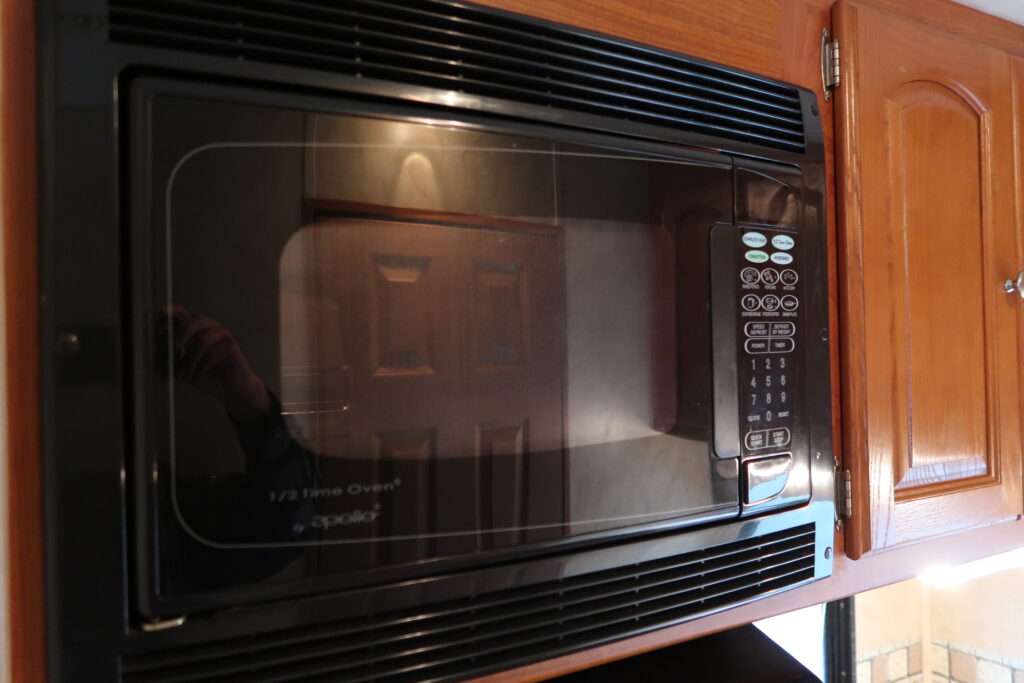 2008 Holiday Rambler Augusta 252DS--On Sale for $34,900!