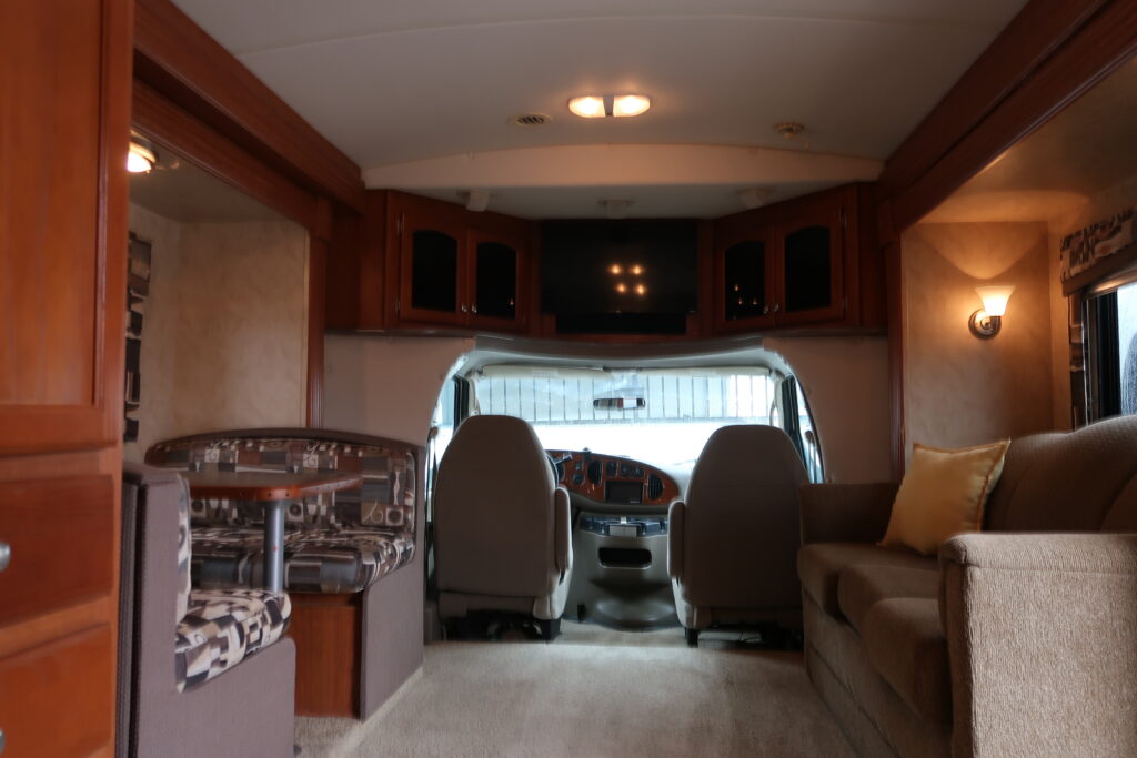 2008 Holiday Rambler Augusta 252DS--On Sale for $34,900!