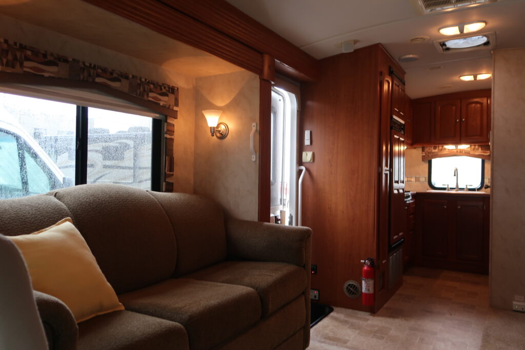 2008 Holiday Rambler Augusta 252DS--On Sale for $34,900!