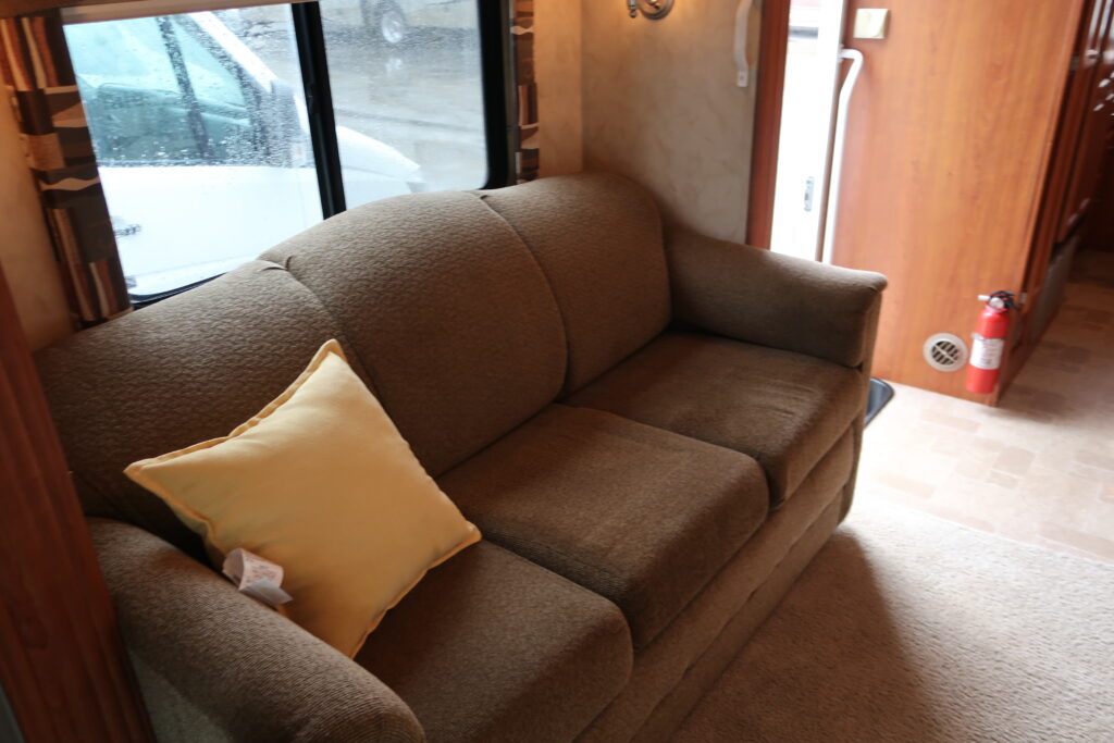 2008 Holiday Rambler Augusta 252DS--On Sale for $34,900!
