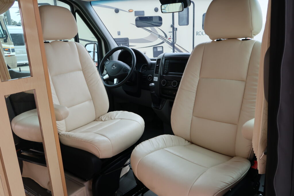 2018 PLEASURE WAY PLATEAU TS