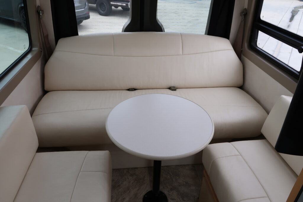 2018 PLEASURE WAY PLATEAU TS