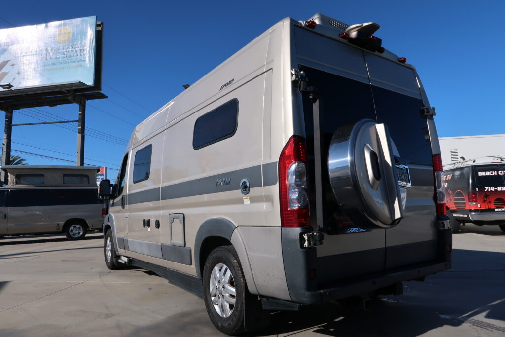 2018 HYMER AKTIV ECO-TREK 400