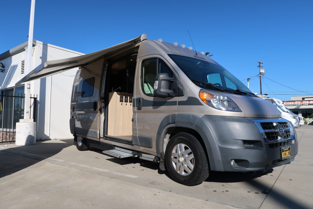 2018 HYMER AKTIV ECO-TREK 400