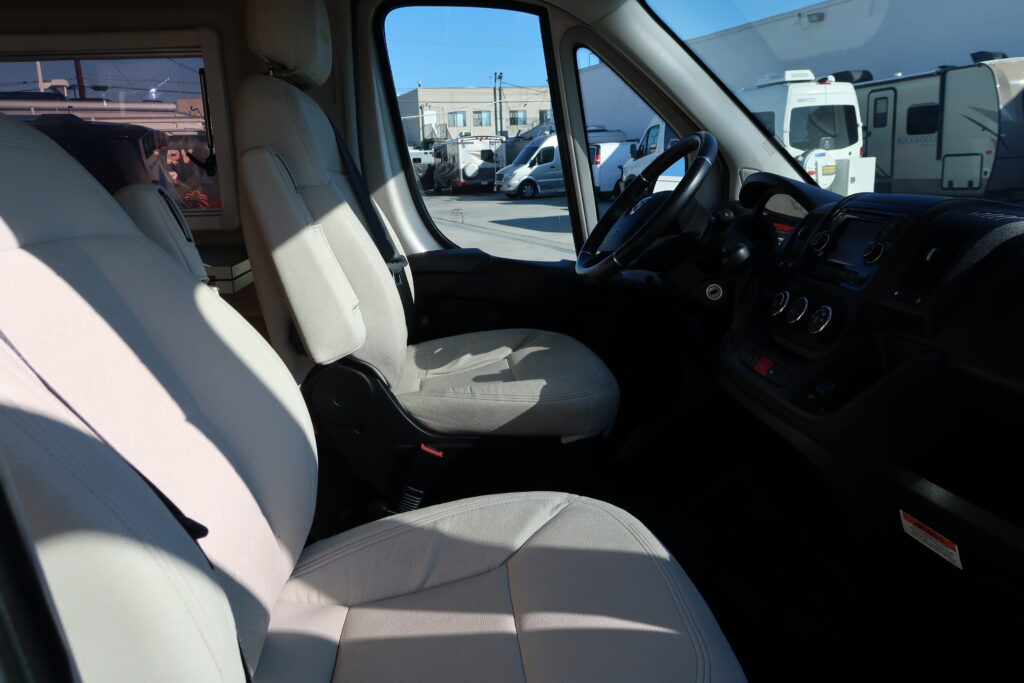 2018 HYMER AKTIV ECO-TREK 400