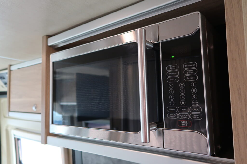 2018 HYMER AKTIV ECO-TREK 400