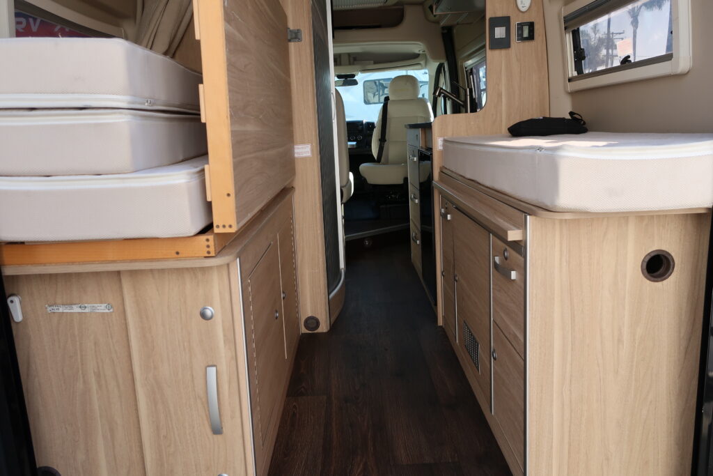 2018 HYMER AKTIV ECO-TREK 400