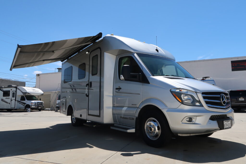 2017 Pleasure Way Plateau XL-TD